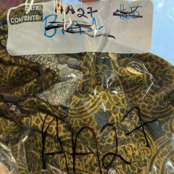 VTG Rafaella Button Down Cardigan Sweater Top Women’s Size X Large XL Black Gold - Picture 6 of 6